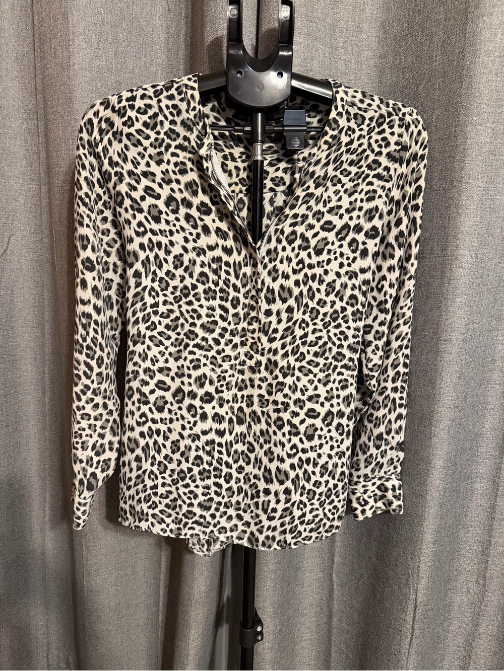 Apt. 9 Leopard Print V-Neck Blouse - Black & White